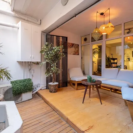 Jardin Maison 1 Bedroom In Galata * Eskiomerler